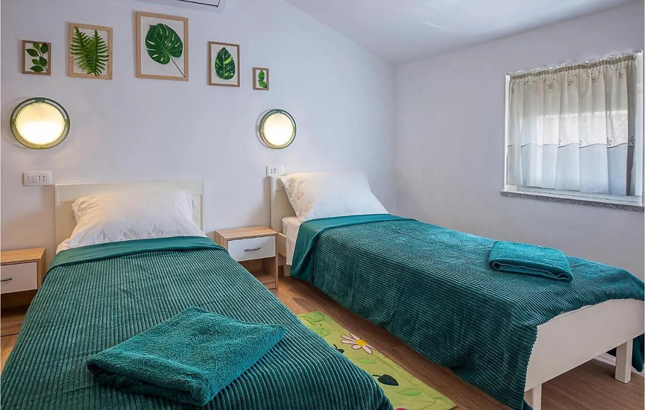 Amazing Home In Sikici With Wifi Pula 0*,  Croatia